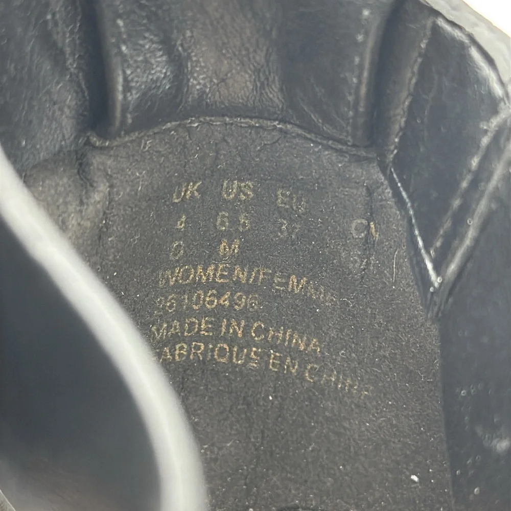 Clarks - women’s Oriana Bess heeled sandals black genuine leather shoes size 6.5